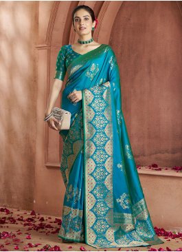 Astonishing Weaving Banarasi Silk Classic Saree