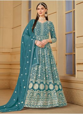 Embroidered Faux Georgette Salwar Kameez in Turquoise