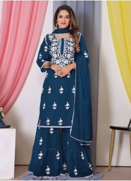 Especial Embroidered Georgette Morpeach  Trendy Salwar Kameez