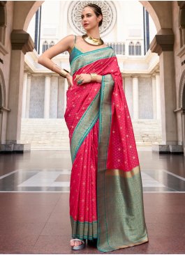 Gleaming Weaving Party Classic Saree
