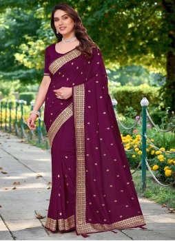 Invaluable Vichitra Silk Ceremonial Classic Saree
