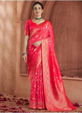Masterly Banarasi Silk Designer Saree