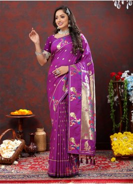 Urbane Weaving Saree